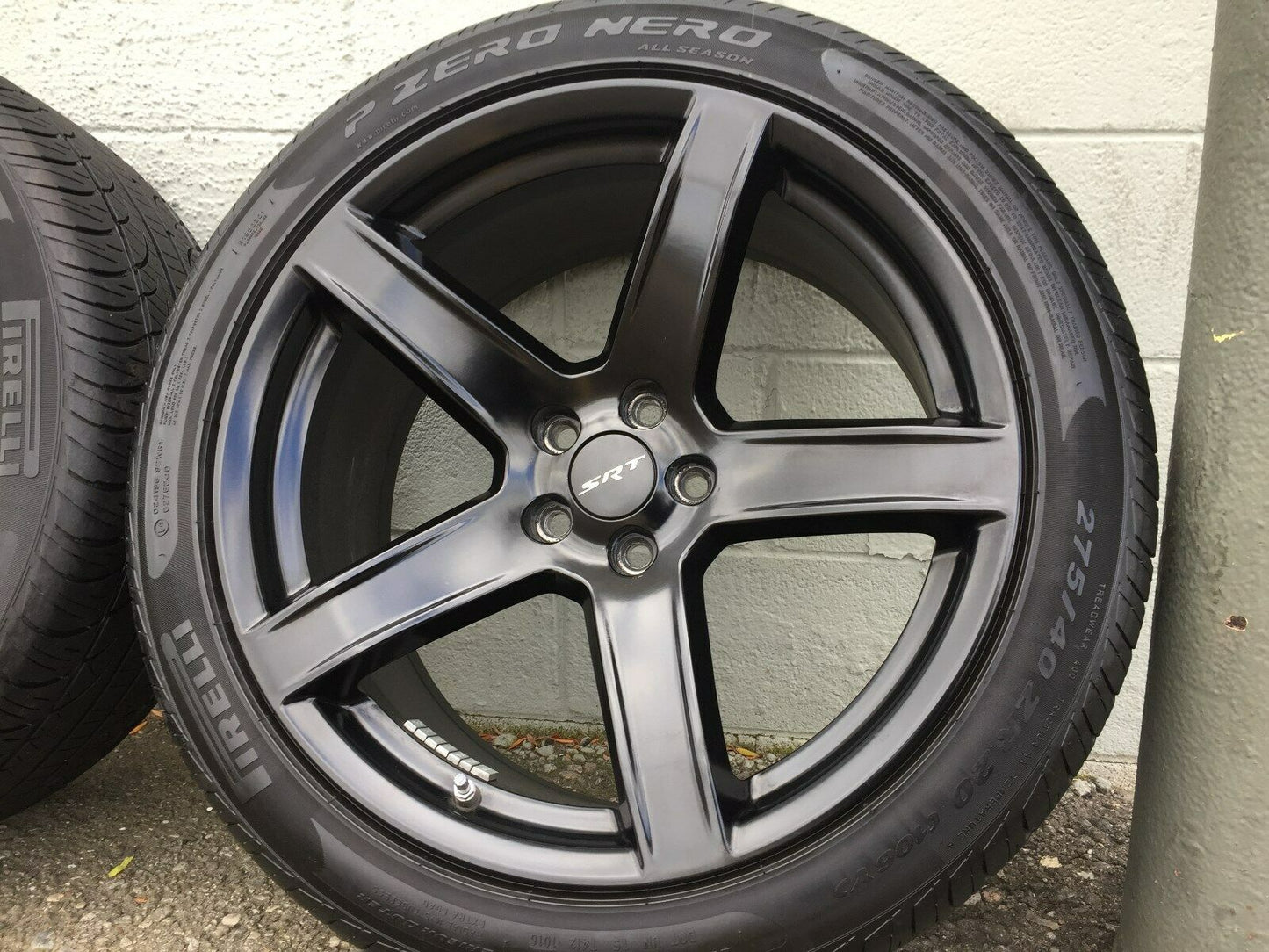 20” SRT Hellcat OEM 5-Spoke Wheels & Tires – Matte Black